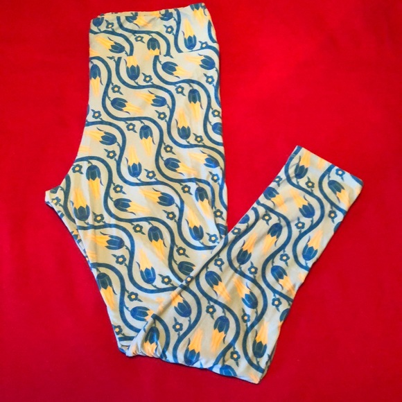 Lularoe TC Leggings - Picture 1 of 3